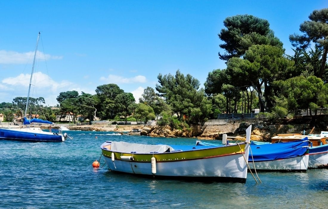 Cap dantibes bateaux